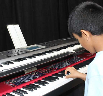 Cosmopolitan Arts - Youth Music Lesson