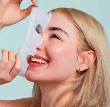 Thumbnail: Anti-Aging Holiday Facial Mask Creamy Aroma Of Holiday Eggnog