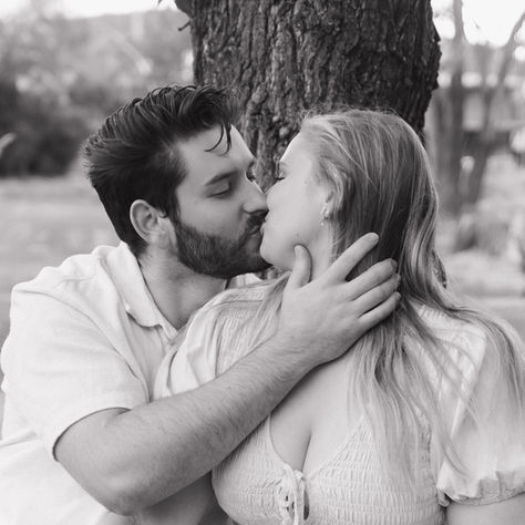 How Long Engagement Sessions Really Take (And Why Longer Isn’t Better)