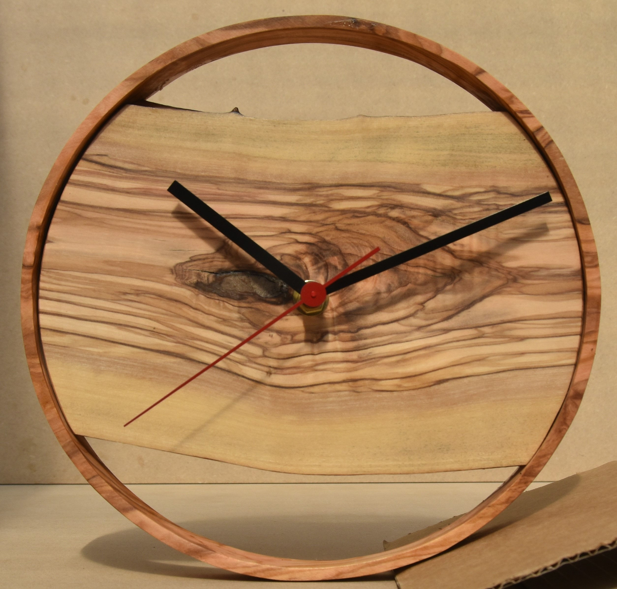 Single Branch Olive Clock