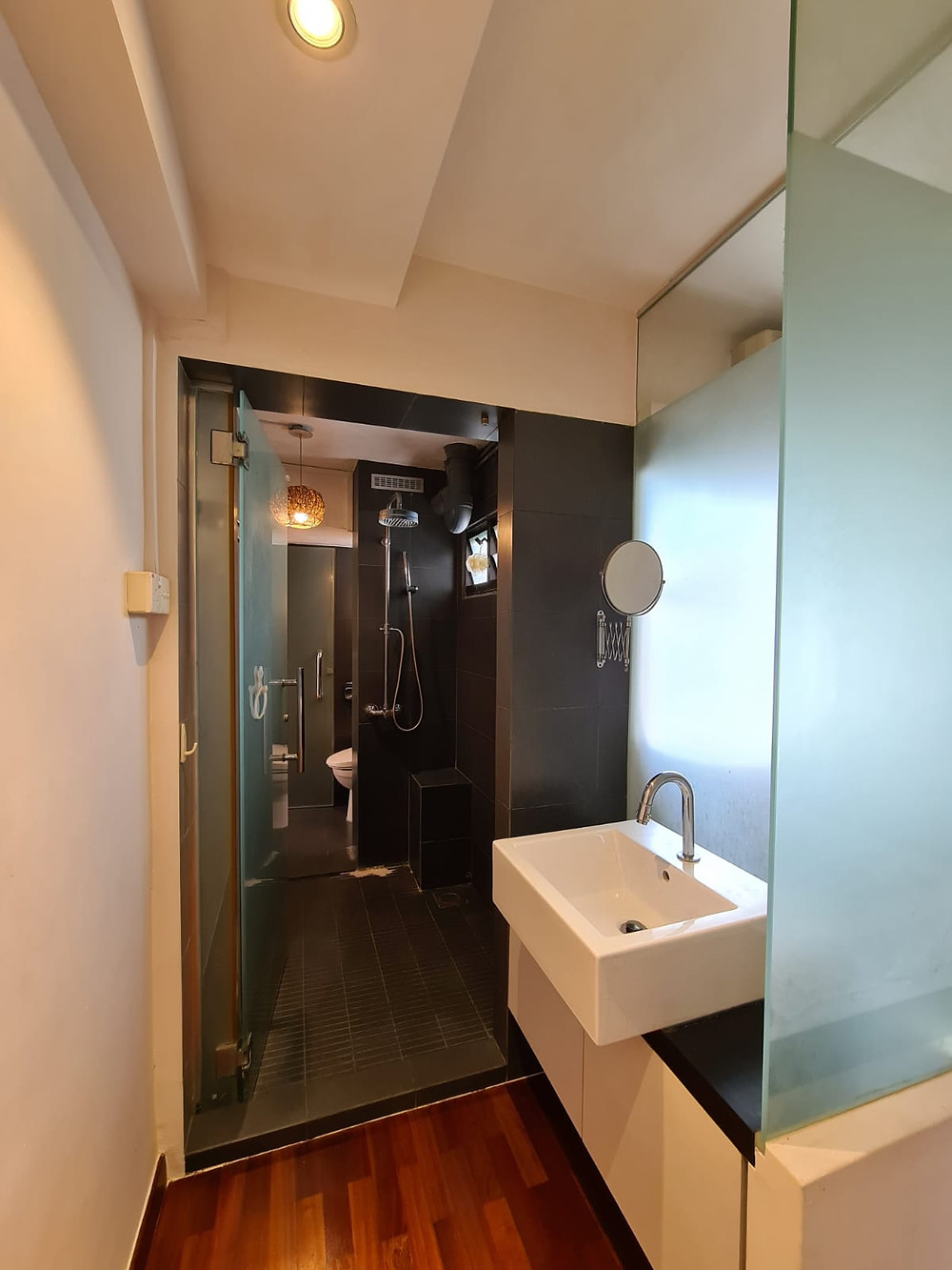 attached bathroom, improved unit, 3I, buy marine parade hdb flat