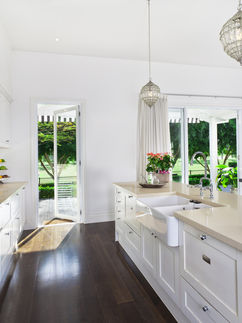 Custom White Shaker Cabinets