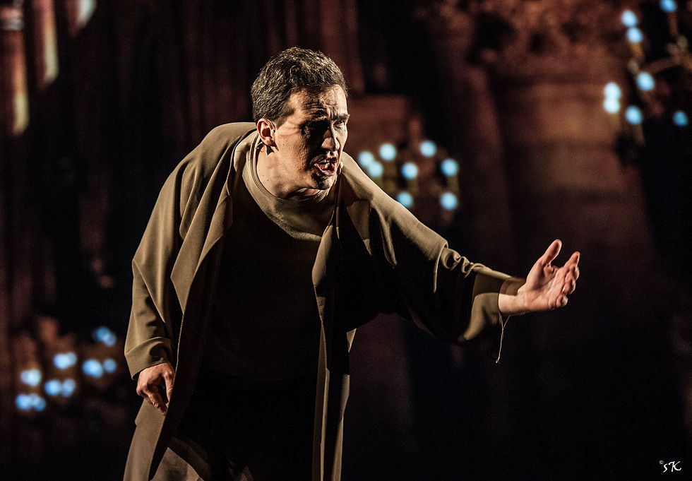 32835621_1720091718081752_41486864737443