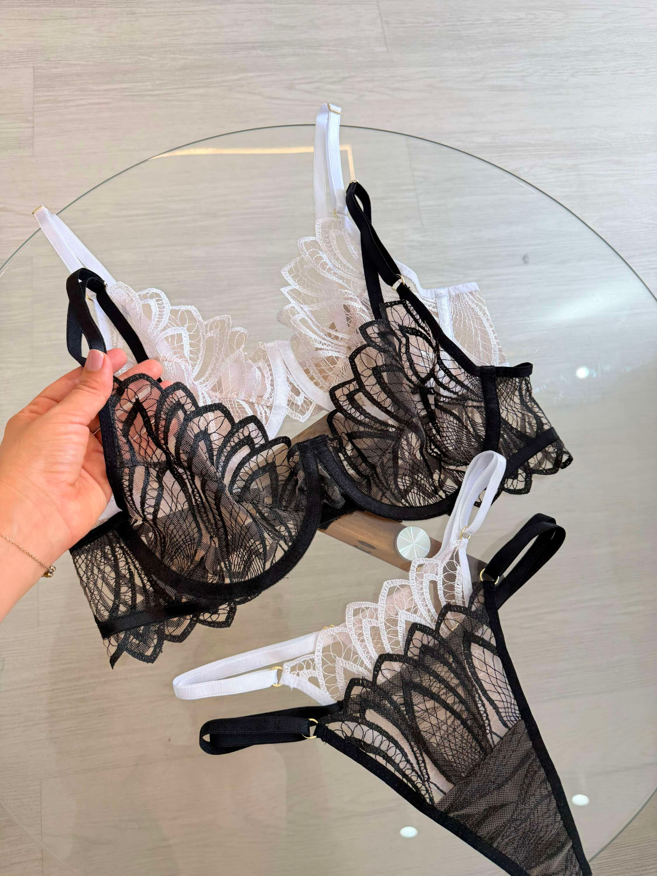 Conjunto Aura