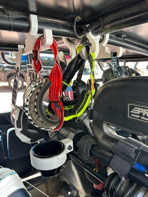 Thumbnail: Universal mount single cup holder
