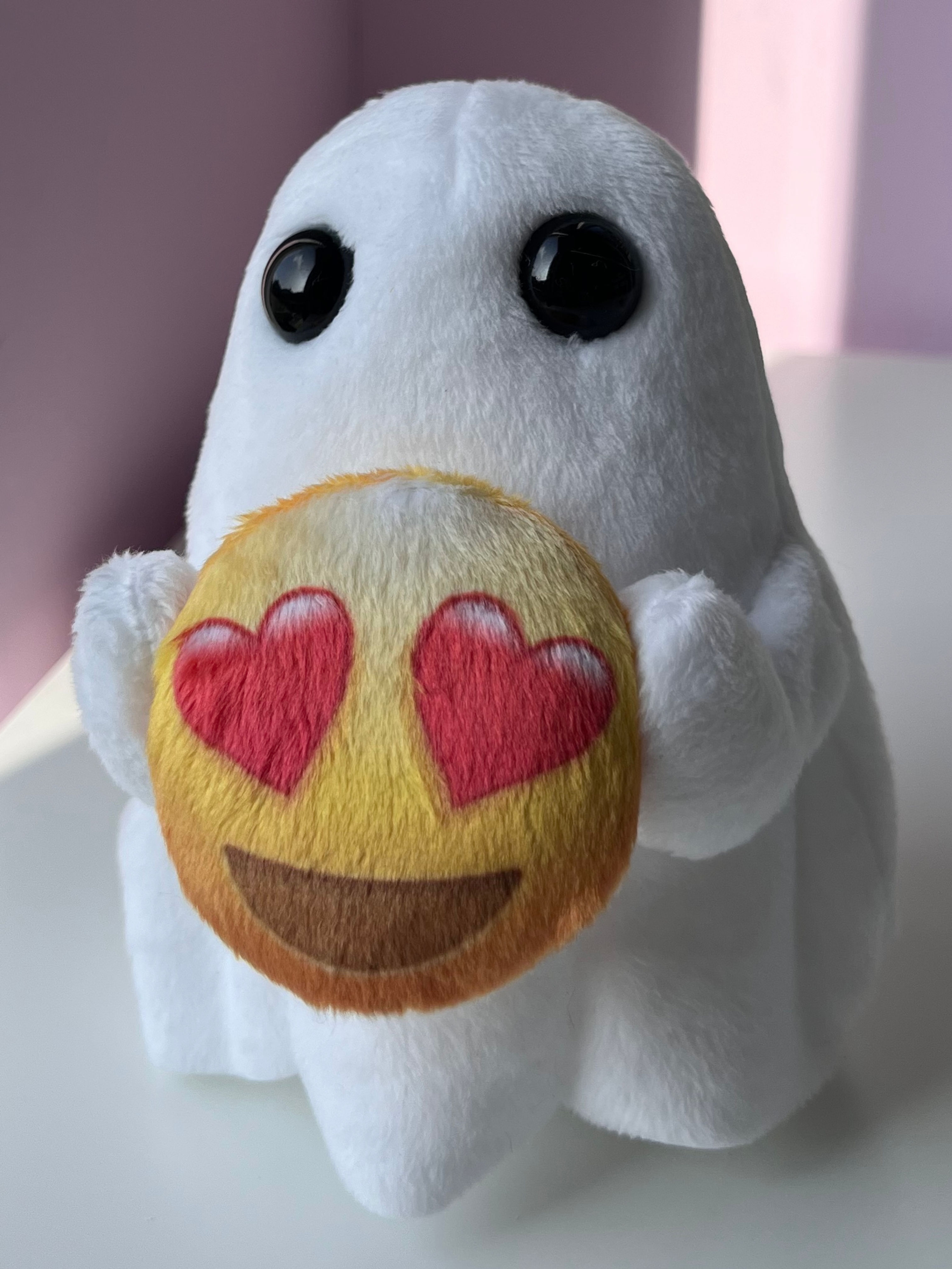 Heart Eyes Emoji Magnetic Accessory