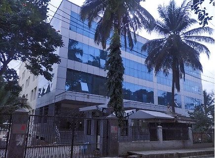Independent Building_edited.jpg