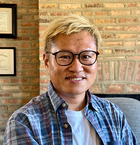 Headshot for L. Li.jpg