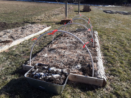 Hoops and Netting for Raised Bed Garden & Bins for Herb Gardens