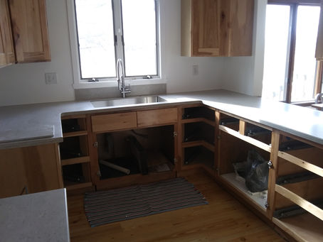 New Kitchen Countertops Finally Installed!