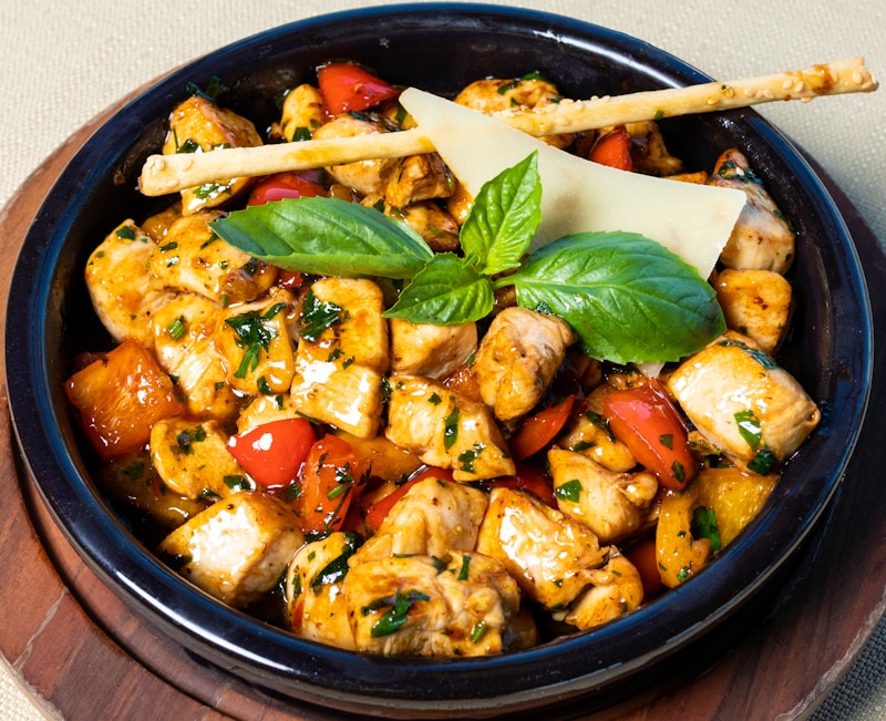 One-Pan Chicken Fajita Pasta in a Dutch oven