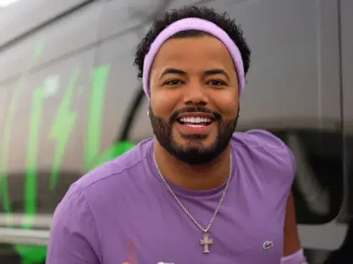 Justiça suspende perfis nas redes sociais do influenciador Hytalo Santos