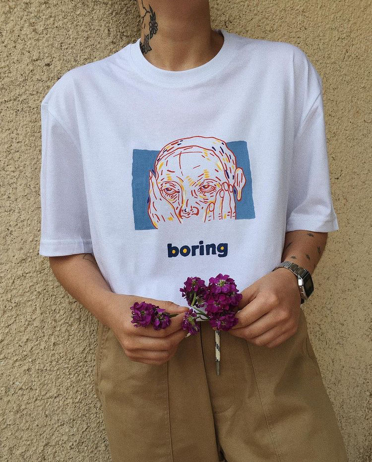 Küçük resim: Boring El Boyaması T-shirt