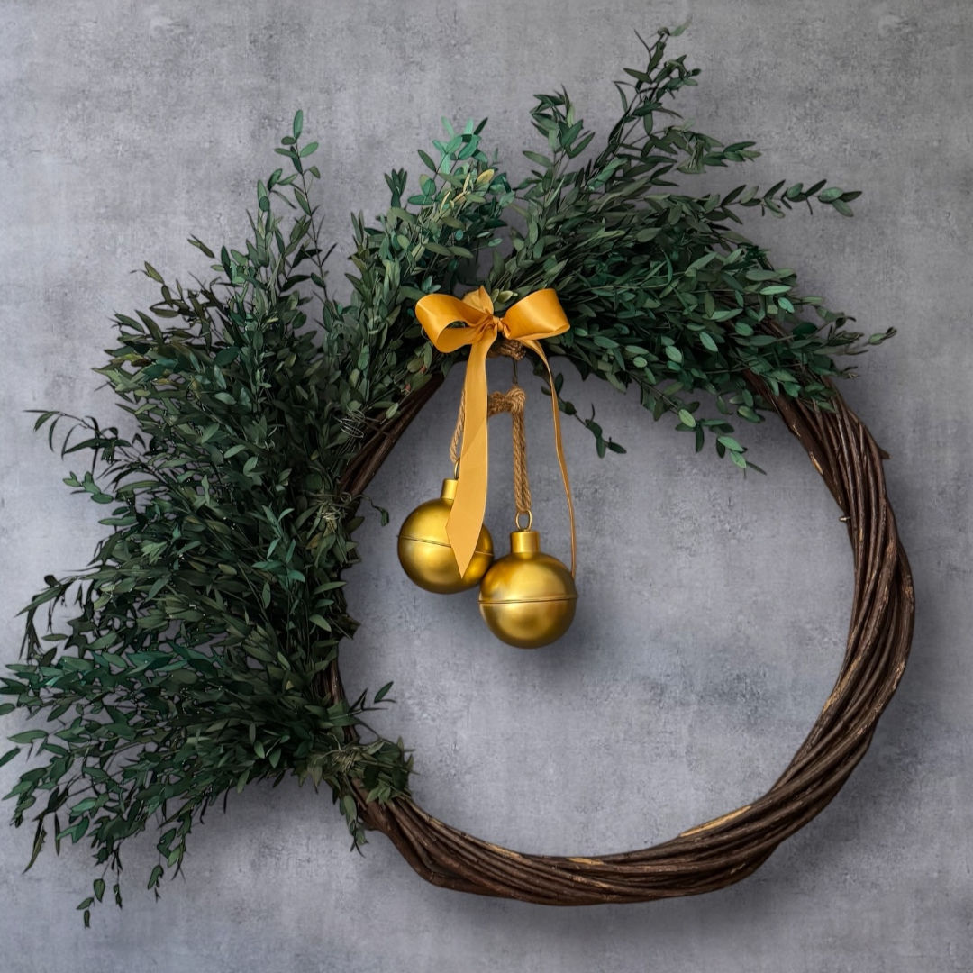 Golden Entry Wreath _ Corona navideña