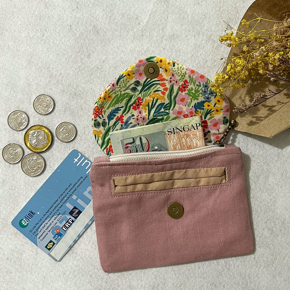 Thumbnail: Heart Card Purse - Pink