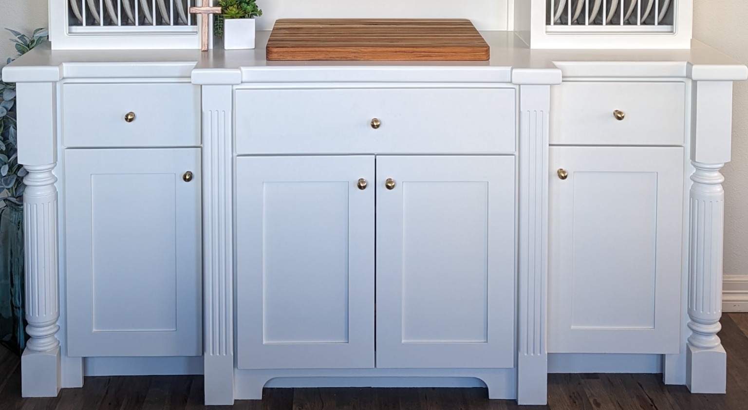 A freshly finished custom kitchen by Exquisite Finishing