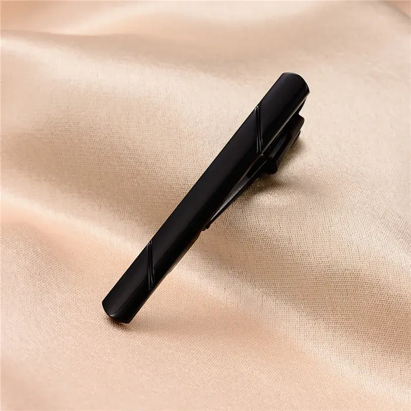 Thumbnail: Men’s Classic Tie Clip