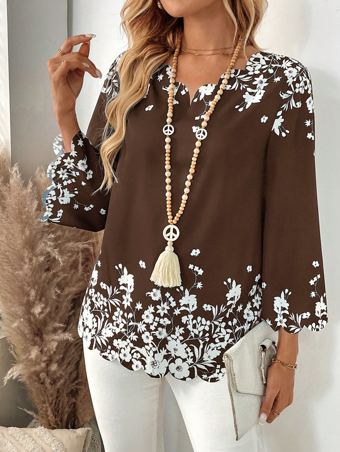  Blusa holgada con cuello en V y estampado floral, de manga 3/4 