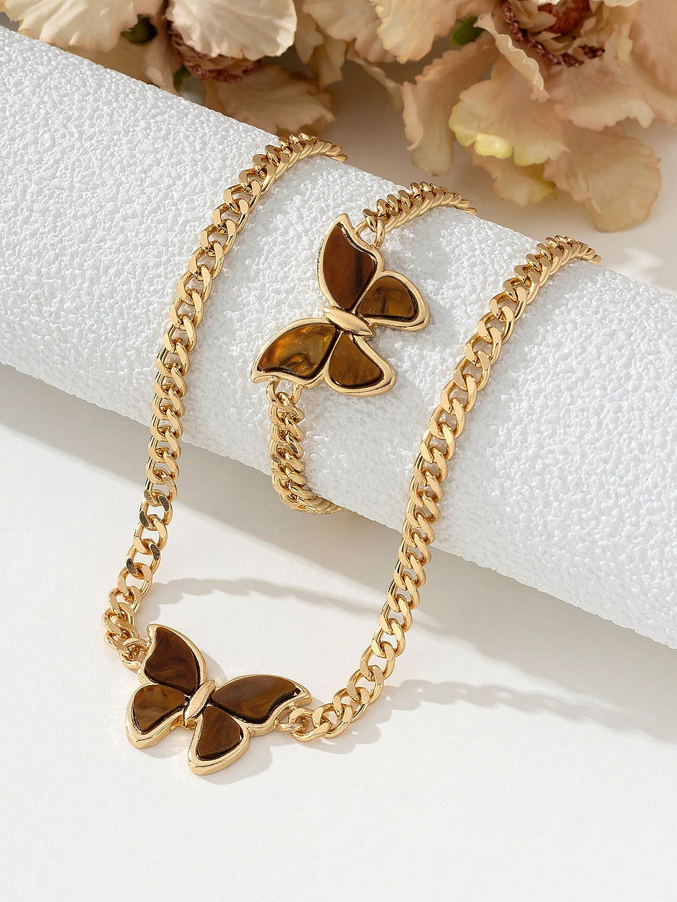 Miniatura: Conjunto de collar y brazalete con colgante de mariposa elegante 