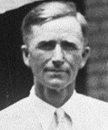 Harold with the boys (1931)
