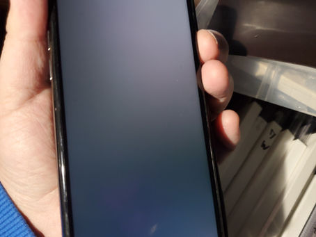 iphoneX 液晶交換 新宿歌舞伎町