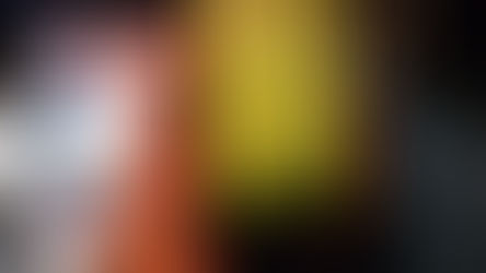 iPhone13ProMax　画面表示不良　夜間に出張で20分で修理