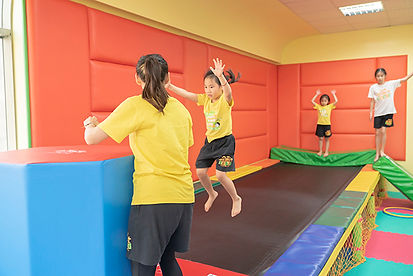 小勇士Class3彈簧床