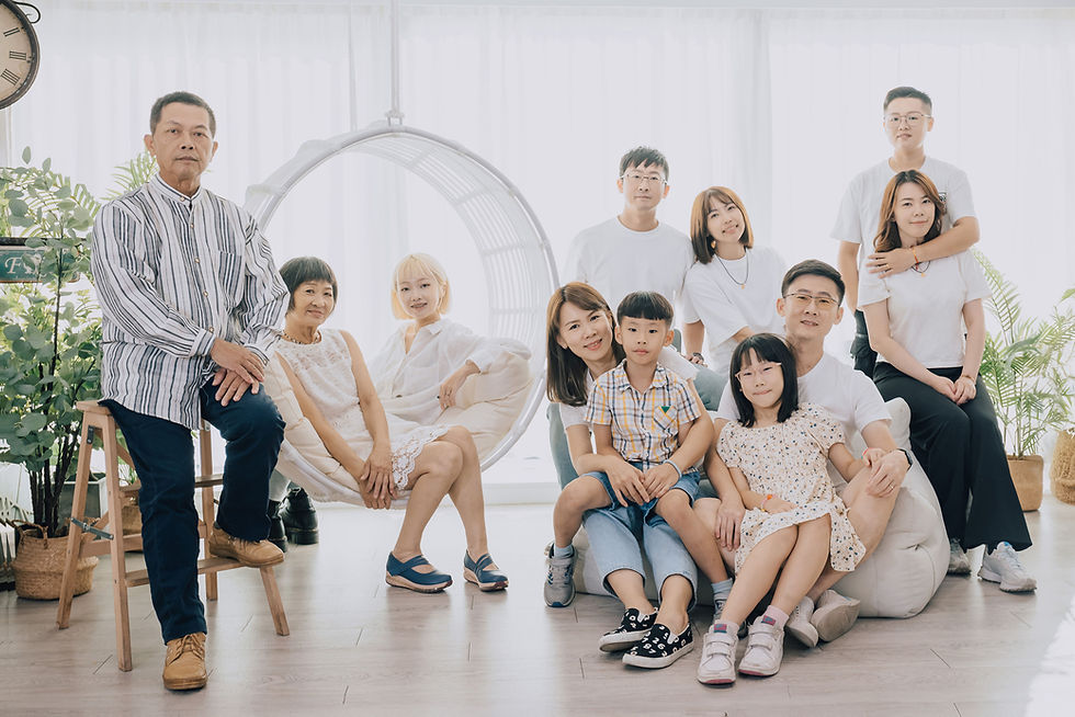三代同堂到跨海團圓:桃園全家福怎麼拍出真實的家人味