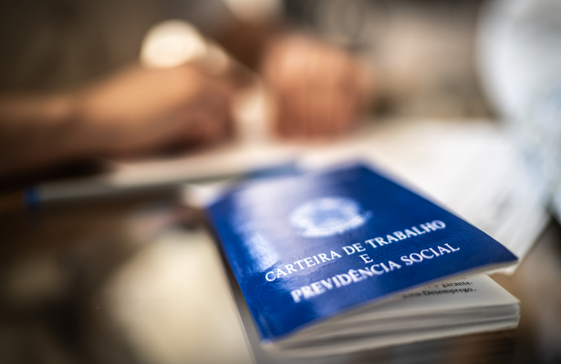 Manual eSocial: confira as regras de como usar, como funciona, processos, multas e muito mais!