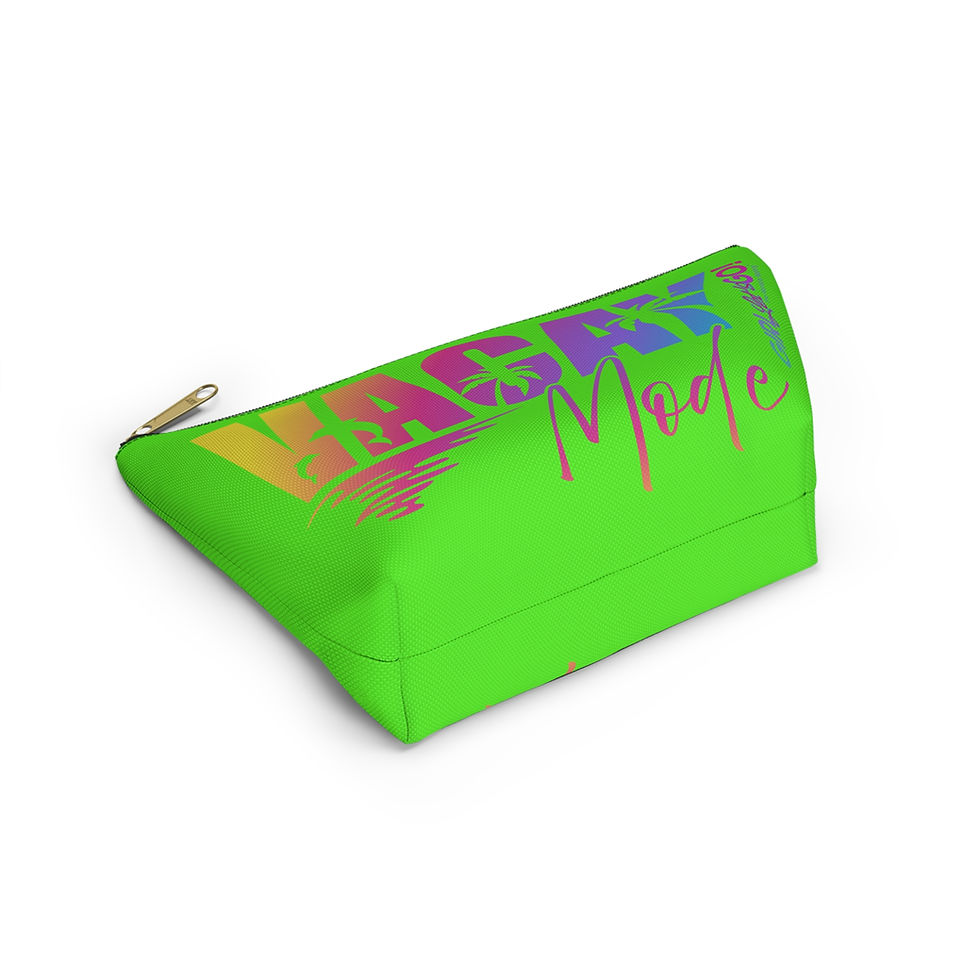 Thumbnail: Vacation Mode Travel Pouch - Green