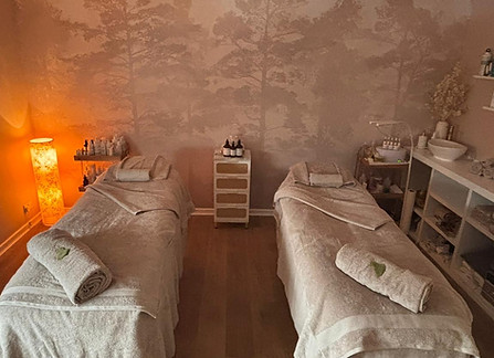 upstairs treatment room.JPG