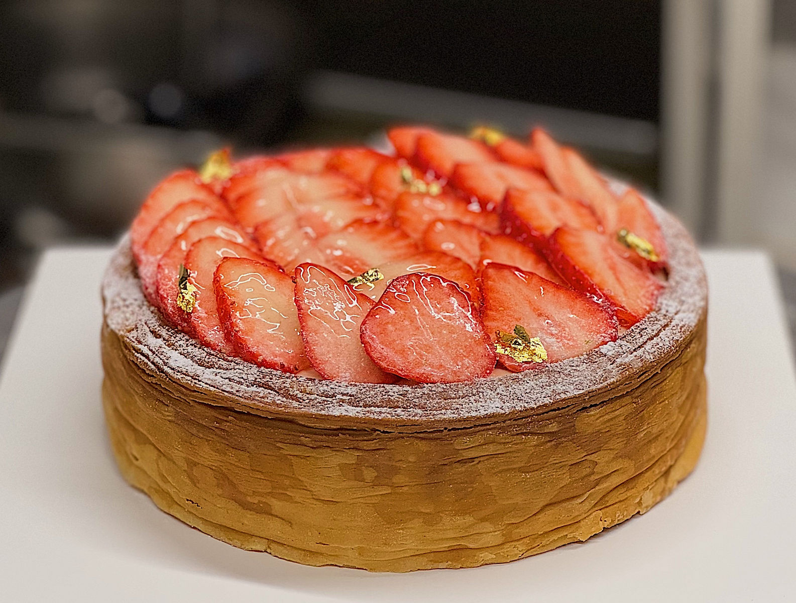 new/ seasonal whole cakes