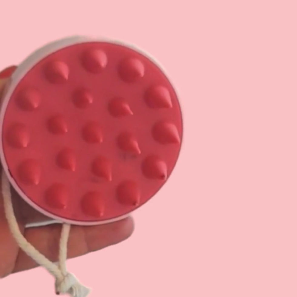 Miniature : La petite brosse massante de Wassou - Brosse de massage du cuir chevelu