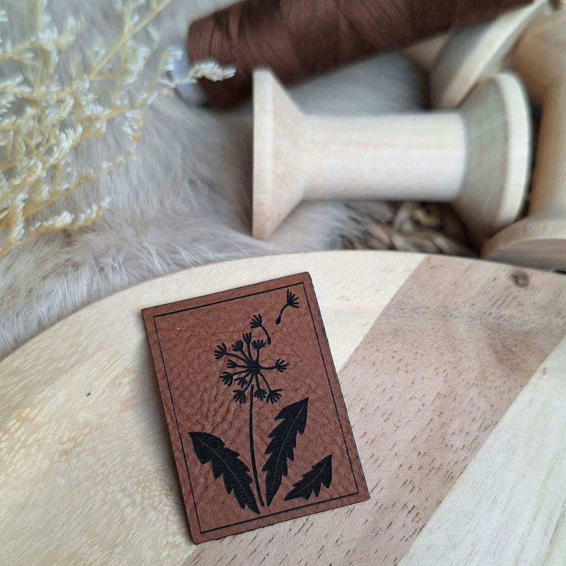 Pusteblume - Kunstleder Label