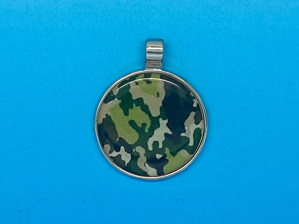 RED DOT Pet Tags - Camouflage
