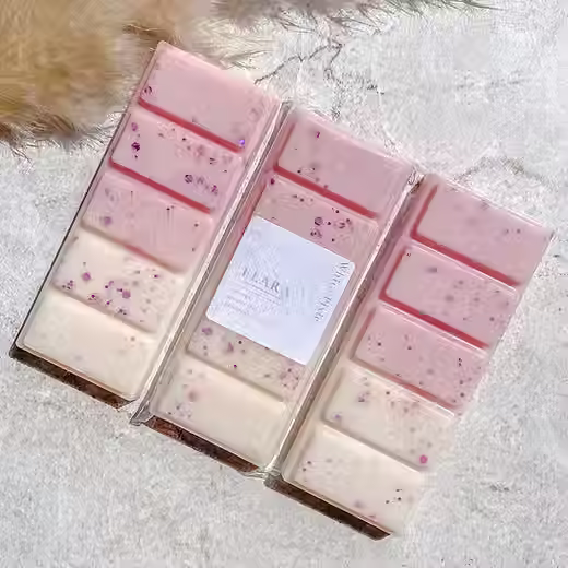 Thumbnail: White Pixie Snap Bar
