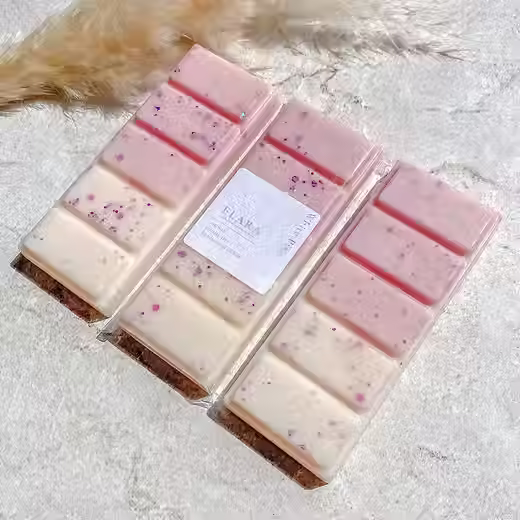 Thumbnail: White Pixie Snap Bar