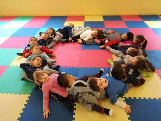 ELS PETITS DE P3 FEM RELAXACIÓ