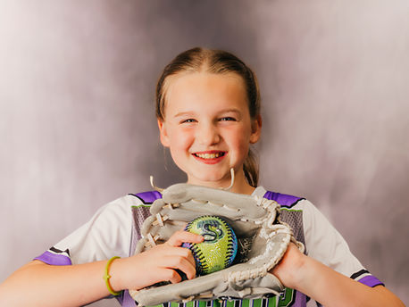 Dynamic Sports Photography with Jr Kobras Softball team in Plainfield Illinois.