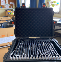 Aufbewahrungsbox mit Tablets