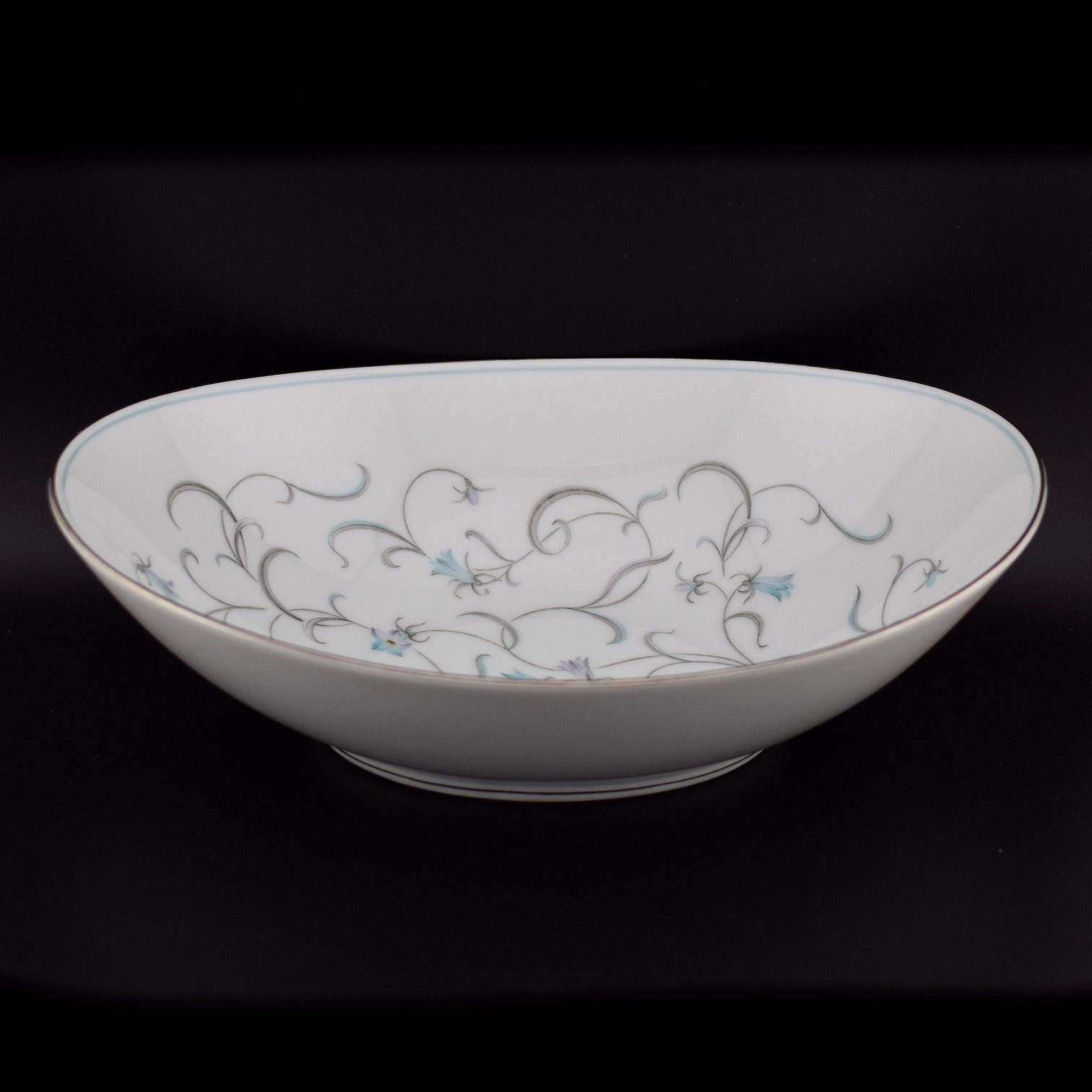 10" Oval Serving Bowl - Alicia by Noritake