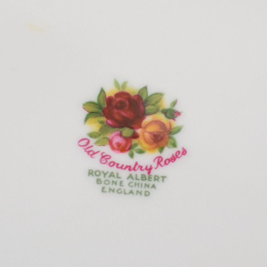 Thumbnail: 'Old Country Roses' Serving Dish by Royal Albert