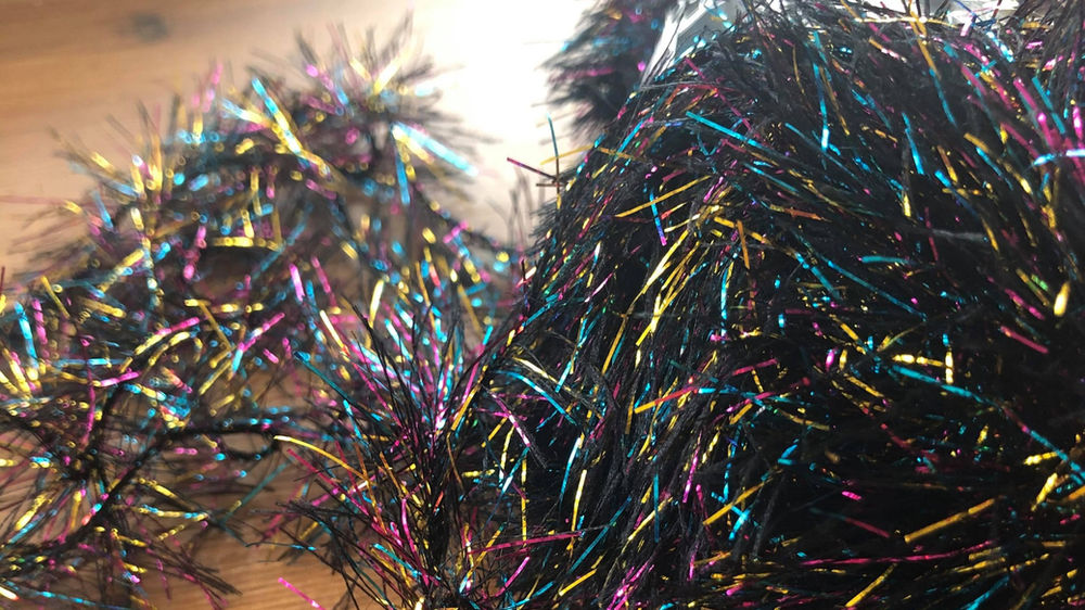 Tinsel Yarn Review and Cowl Pattern