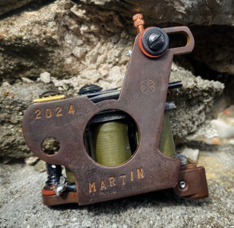 Plum Brown Widow Liner