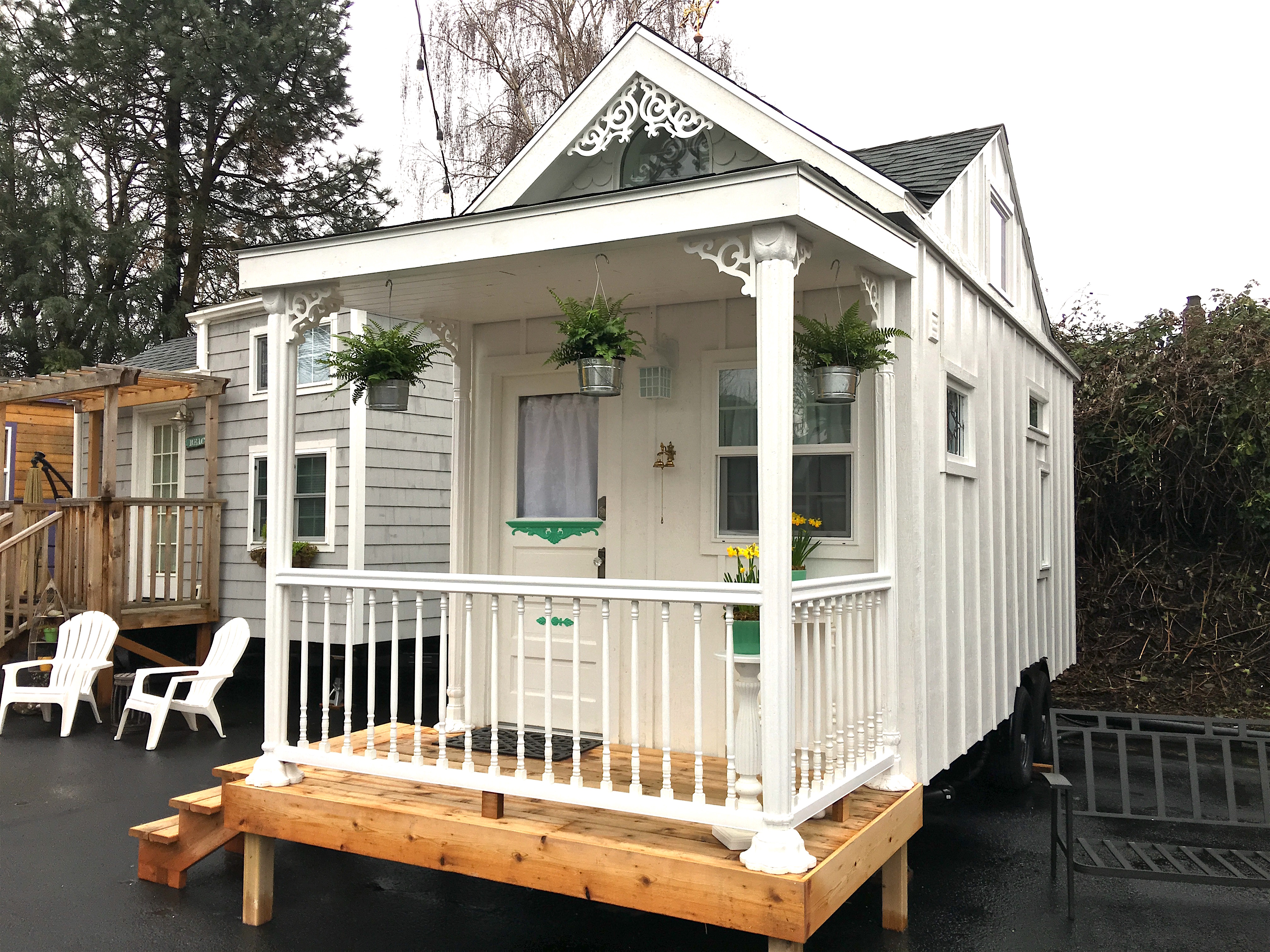 Cottage Tiny House Tiny Digs Tiny House Hotel In Portland