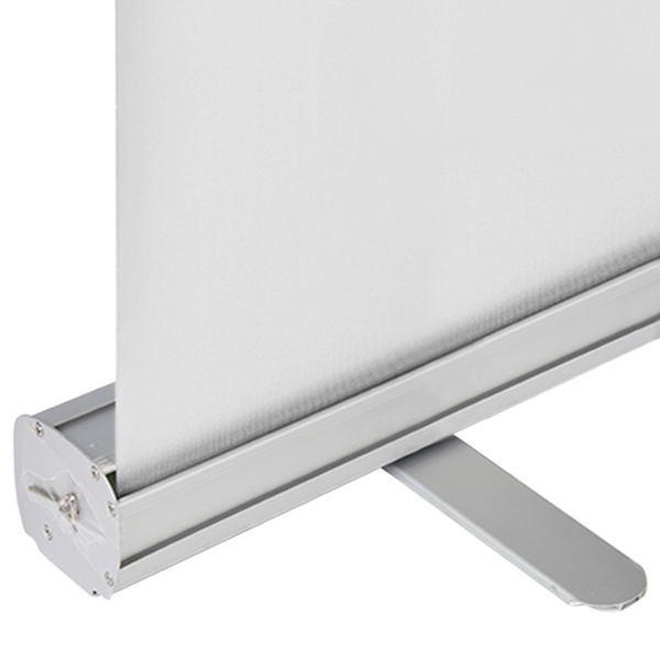 Thumbnail: Standard Retractable