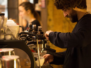 Update to the hourly wage for tourism and hospitality roles