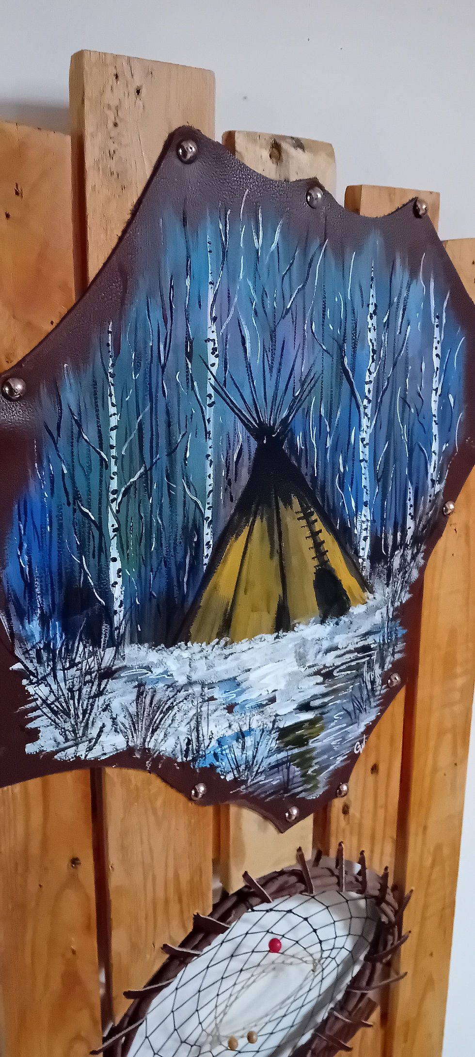 Miniature : peinture originale sur cuir , Camp d'hiver tipi