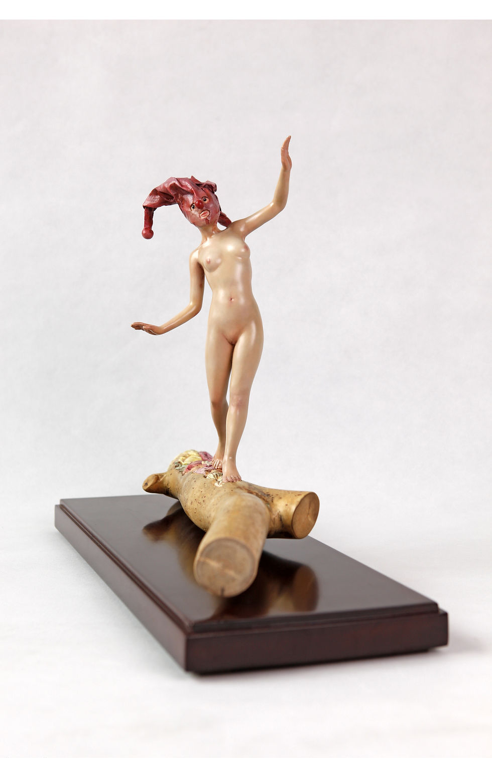sculpture Silent Spring, made by wood and bronze