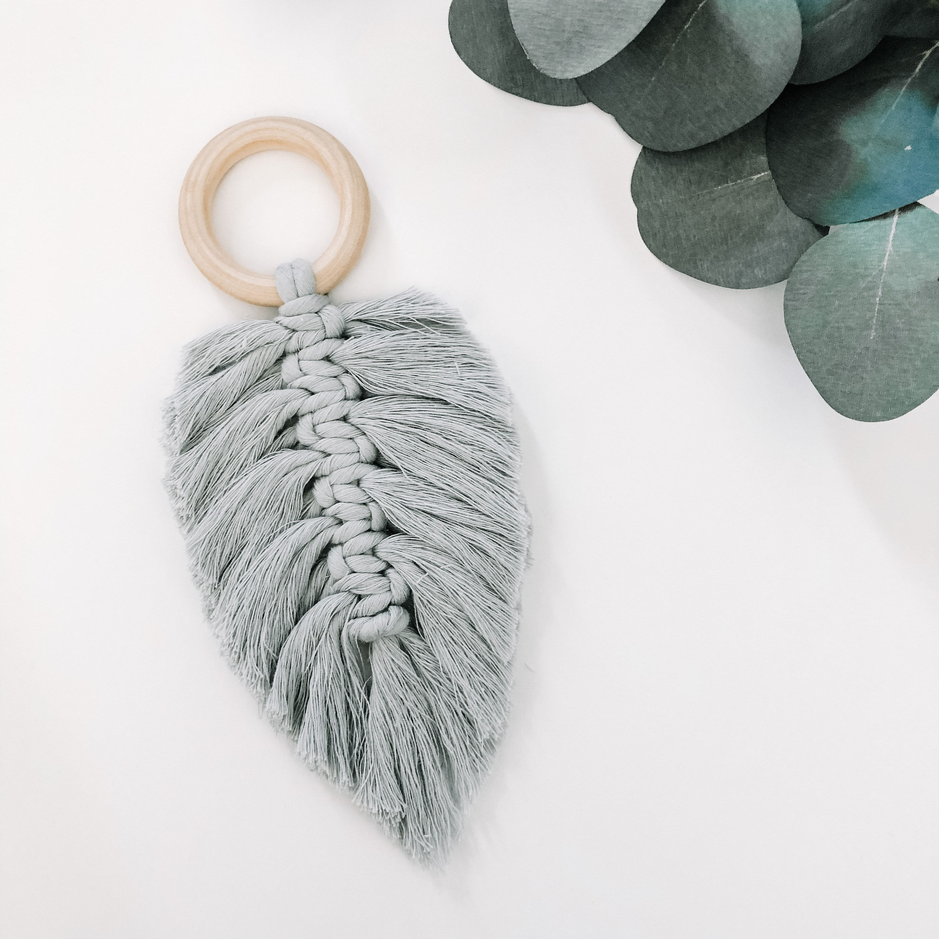 Macramé Feather